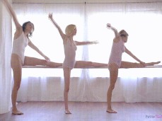 Ballerinas stretching gif