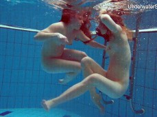 underwater girls gif