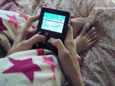 Girl Showing Sexy Feet Playing old Games FOOT FETISH - Nina Yo gif