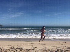 eduBareMallorca running naked on the beach; slow motion 0016 gif