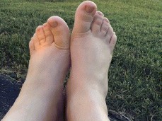 cutest toes ever gif