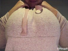 Sara Willis Massive Natural Tits Sweater Rub gif