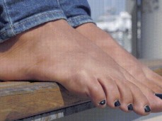 toes remuant gif
