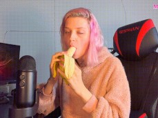 Banana Sucking Full video in profile gif