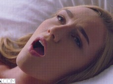 Kendra Sunderland masturbates in bed gif