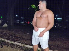 Beefy Brazilian Yuri Gaucho is up to something hot in public 0031-1 6 gif