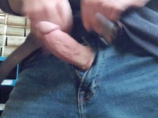 Free Willy 0017-1 6 undressing gif