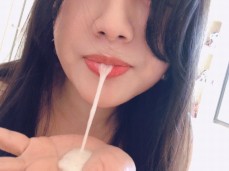 chinese girl spits out cum gif