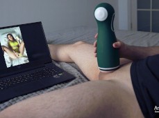 Anny Walker and boyfriend using bluetooth sex toys while on facetime gif