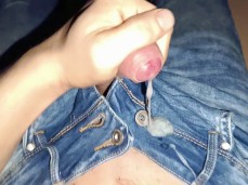 Sexy cumshots onto my two buttoned slim fit jeans 😚🥖💦 gif