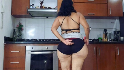 430px x 242px - Bbw Latina Kitchen Porn GIFs | Pornhub