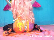 Belle Delphine perfect ass gif