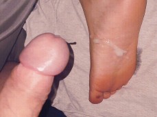 Cum all over her foot - hands free gif