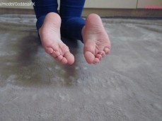 Literally the sexiest soles you've seen in ages! CUM for them! gif
