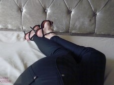 Black Toenails and sexy High heels gif