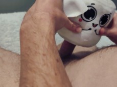 Plushie toilet paper mascot riding on a dick (Papier Pakosław) gif