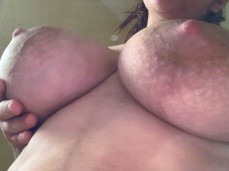 bigtits gif