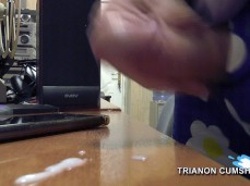 Trianon cumshot #410 gif