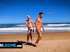 Jon Metzger = El Aleman & Dragon Rojo cruising on the beach 0049 10 gif