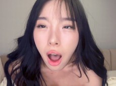 Asian Masturbating's gif