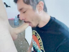 Handsome, hot, hung Malik Delgaty gets sucked by sexy Rocky Vallarta 0459-1 gif