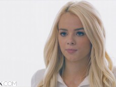 elsa j gif