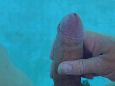 Branlette piscine gif